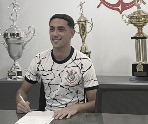 Reforço do Sub-20, lateral João Tabone comemora chegada ao Corinthians: “Feliz e motivado”