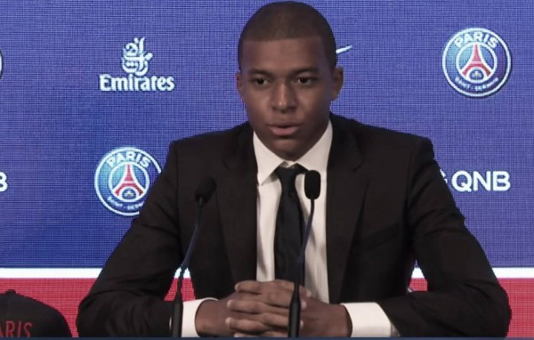 PSG, la presentazione di Mbappé: "A Maggio volevo restare al Monaco, poi..."