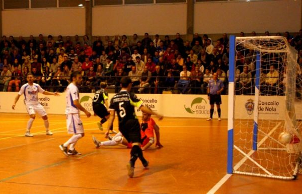 El Santiago Futsal pasa a octavos de final de la Copa del Rey