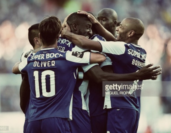 FC Porto vs Estoril 4-0: Vitória esmagadora na estreia do dragão