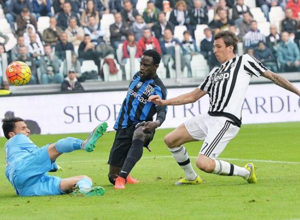 Juventus - Atalanta terminata in Serie A 2016/17 (3-1): Alex Sandro-Rugani-Mandzukic!
