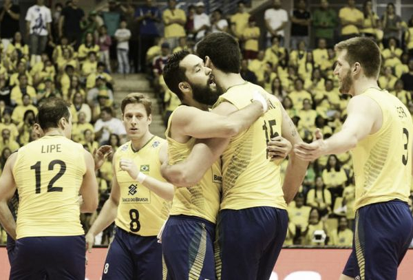 Com belas atuações de Evandro e Riad, Brasil vence Austrália pela Liga Mundial de Vôlei
