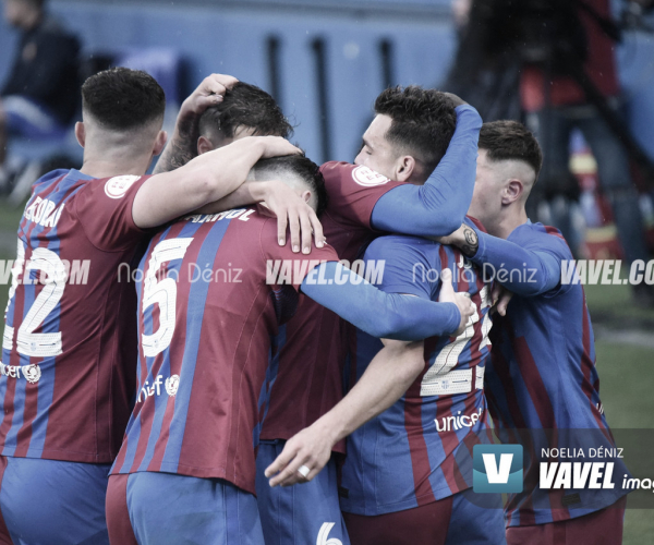 Barça B vs Sabadell en vivo y en directo en Primera RFEF 2022 (0-2)