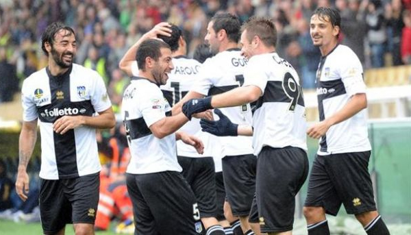 Il Parma vince in zona "Cesarini" e sogna l'Europa League