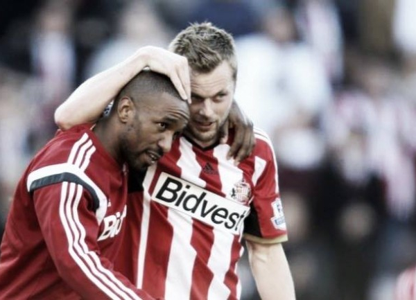 Report: Sunderland to sell Defoe and Larsson in January