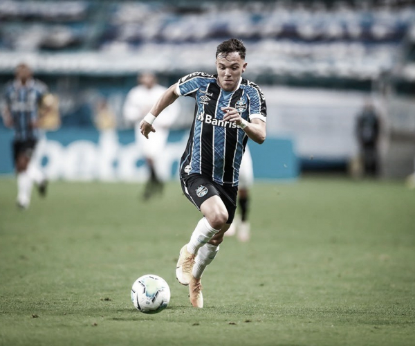 Números da joia do Grêmio: Pepê ganha seu espaço aos poucos no Brasileirão