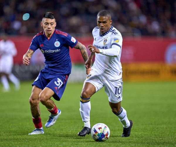 Goles y resumen del LA Galaxy 3-0 Chicago Fire en MLS