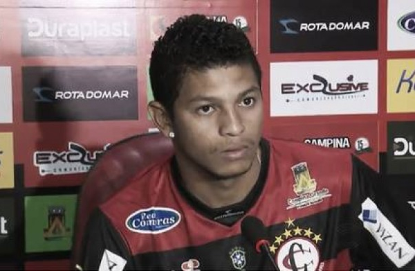 Joinville confirma chegada de atacante Felipe Alves como terceiro reforço para 2016
