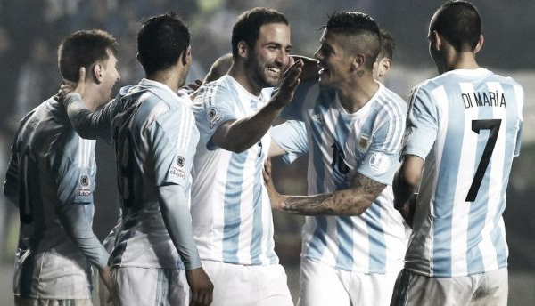 L'Argentina torna a splendere, ma onore al Paraguay