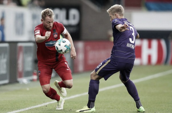 Heindeheim bate Erzgebirge Aue e conquista primeiro trunfo na 2. Bundesliga