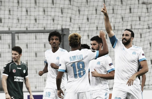 Gol solitário de Rami garante vitória do Olympique de Marseille diante do Konyaspor