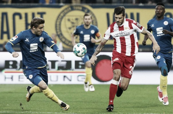 Em jogo disputado, Eintracht Braunschweig busca empate diante do Union Berlin