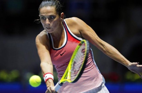 WTA Dubai: niente da fare per Roberta Vinci, la Shvedova s'impone in tre set