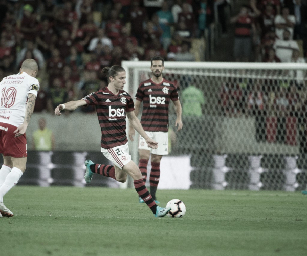 Após estreia vitoriosa na Libertadores, Filipe Luís alerta: "A eliminatória está aberta"