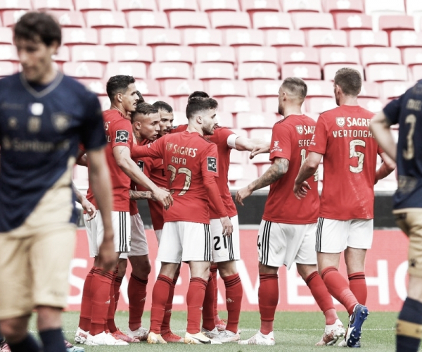 Gols e melhores momentos para Santa Clara 0x5 Benfica pela Primeira Liga