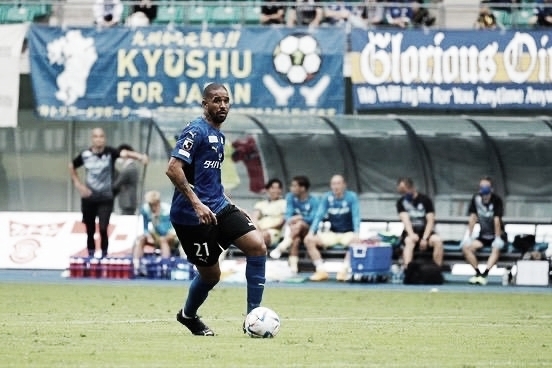 Em ótimo momento no Japão, Eduardo Neto quer acesso
para a J-League com o Oita Trinita
