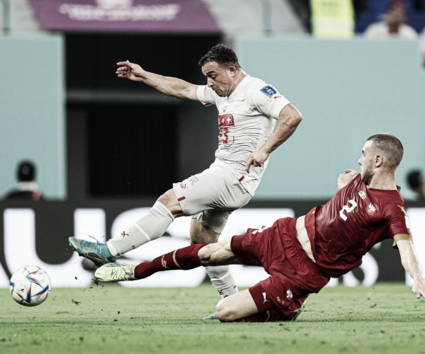Em jogo de duas viradas, Suíça bate Sérvia e confirma vaga nas oitavas da Copa