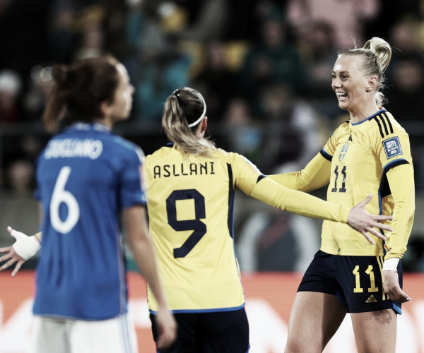 Bola aérea resolve e Suécia goleia Itália na Copa do Mundo Feminina