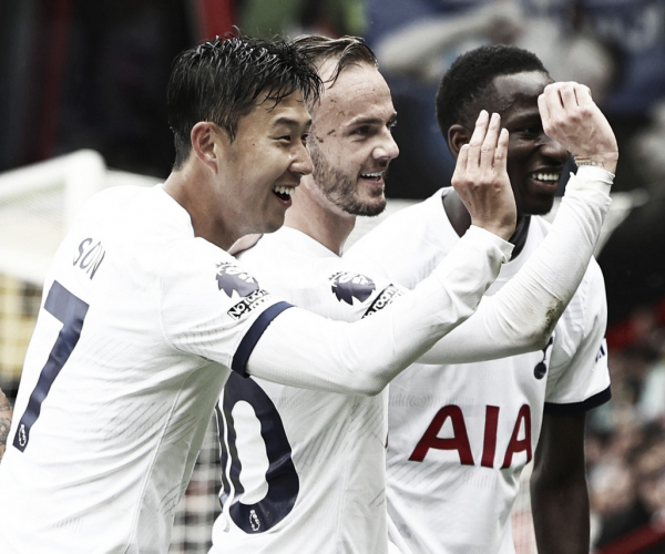 Gols e melhores momentos para Fulham (5) 1x1 (3) Tottenham pela Copa da Liga Inglesa
