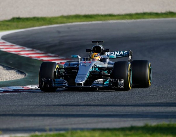 F1, Day1 Barcellona: Hamilton il più veloce, ma Vettel è vicinissimo