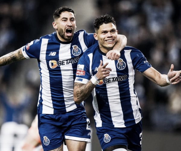 Goals and Highlights for Porto 2-2 Famalicão: Draw in an intense match