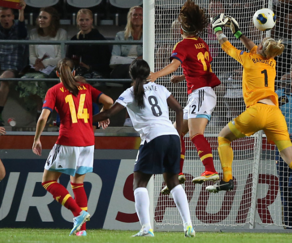Com gol no último minuto, Espanha bate a Inglaterra pela Euro feminina