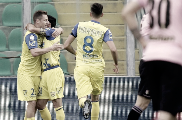 Serie A: il Palermo crolla in casa, Chievo corsaro grazie a Birsa e Pellissier