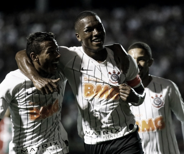 Invicto, Corinthians vence Fluminense-PI e avança para segunda fase da Copinha