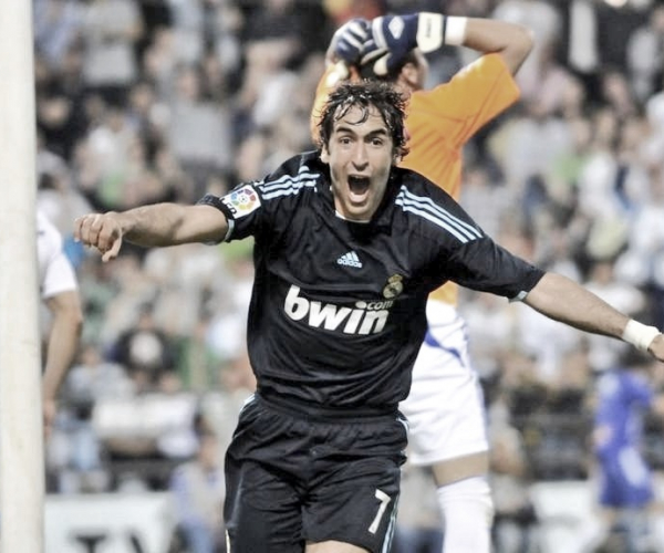  Hace 10 años, Raúl González marcaba
en La Romareda su último gol con el Real Madrid