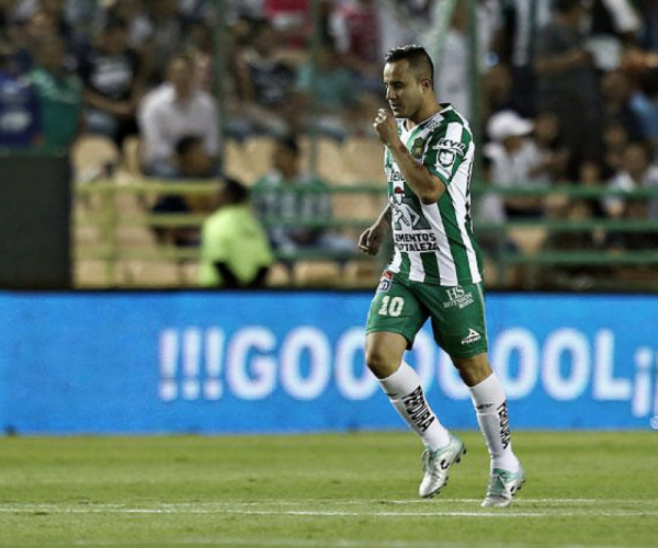 León recompone el paso con goleada a Pumas