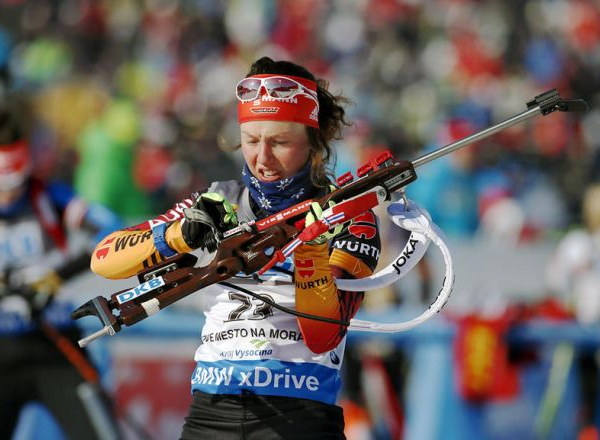 Biathlon, sprint femminile Nove Mesto: Germania uber alles, Dahlmeier e Hildebrand firmano la doppietta tedesca
