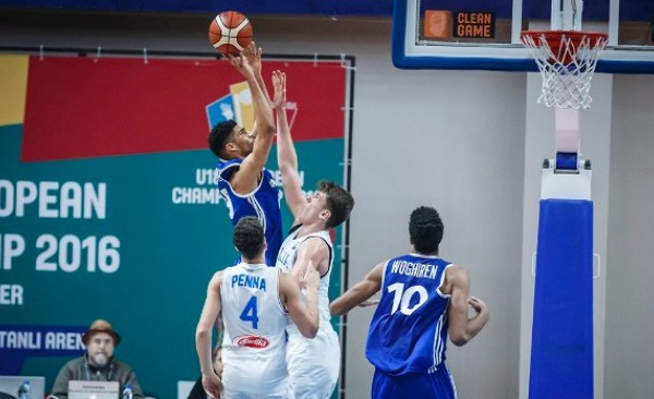 EuroBasket U18 - L'Italia cede alla Francia, trascinata da uno stratosferico Ntilikina
