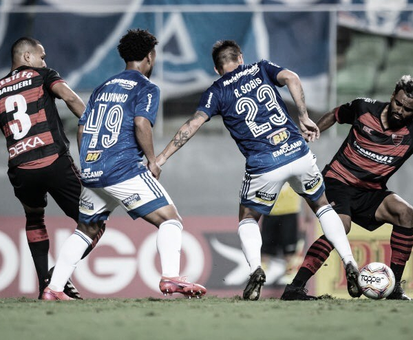 Cruzeiro perde para Oeste e praticamente dá adeus ao acesso