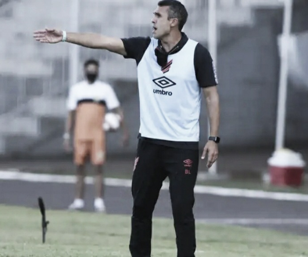 Bruno Lazaroni atribui derrota para FC Cascavel ao tempo de inatividade Athletico