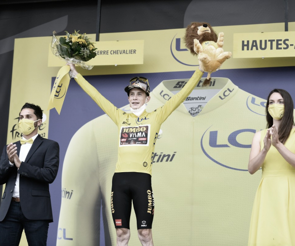 Vingegaard vence a 11ª etapa do Tour de France e é o novo dono da camisa amarela