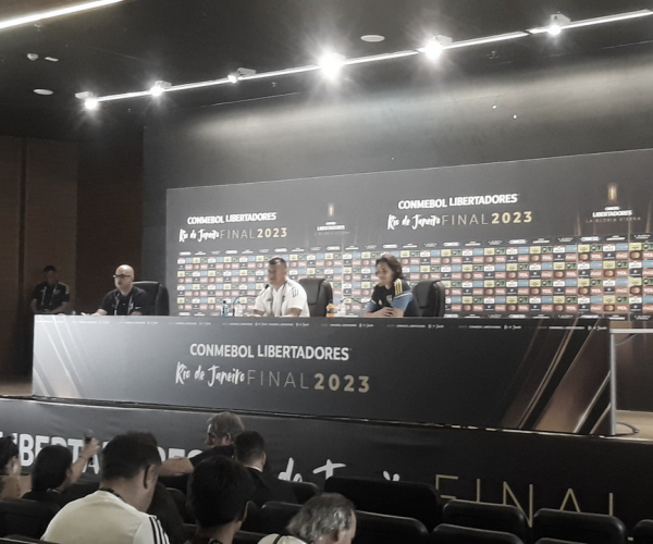 Cavani afirma que título da Libertadores pelo Boca seria o "mais importante" de sua carreira