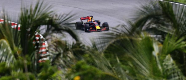F1, Gp della Malesia - In casa Red Bull si spera nella pioggia