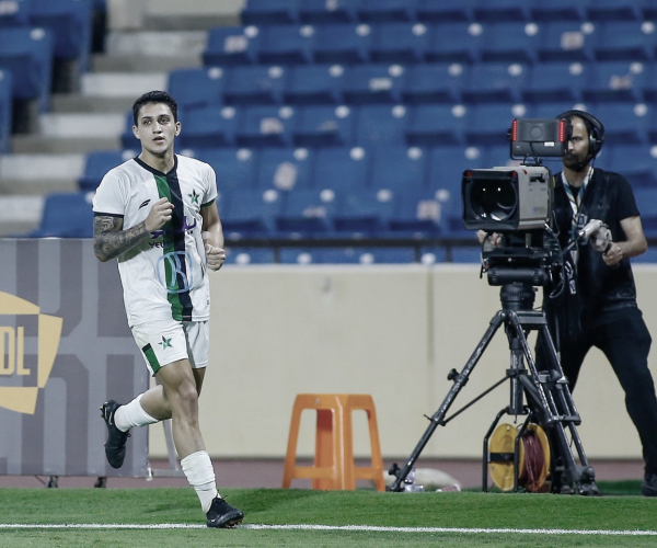 Alan Cariús celebra boa fase pelo Al-Najmah e projeta confronto pela Copa do Rei Saudita