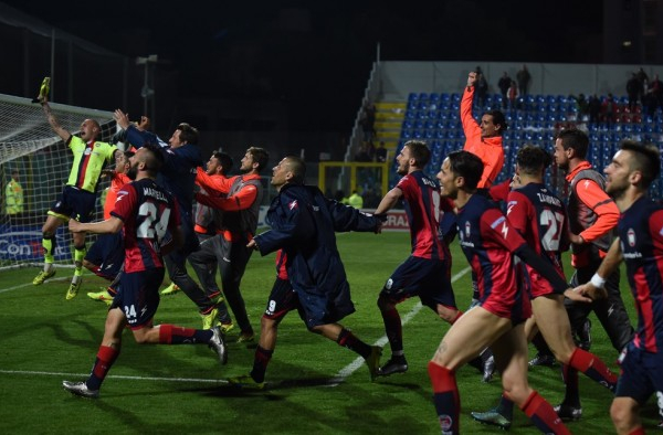 Il Crotone vince e sale momentaneamente in vetta: Lanciano battuto 1-0