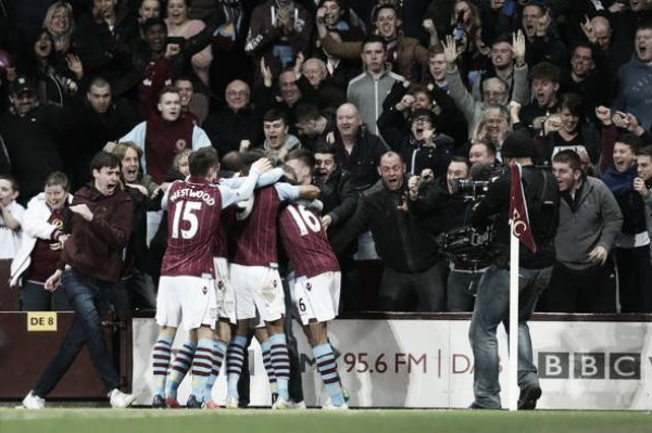 VIDEO - L'Aston Villa vola in semifinale di FA Cup... Con invasione di campo!
