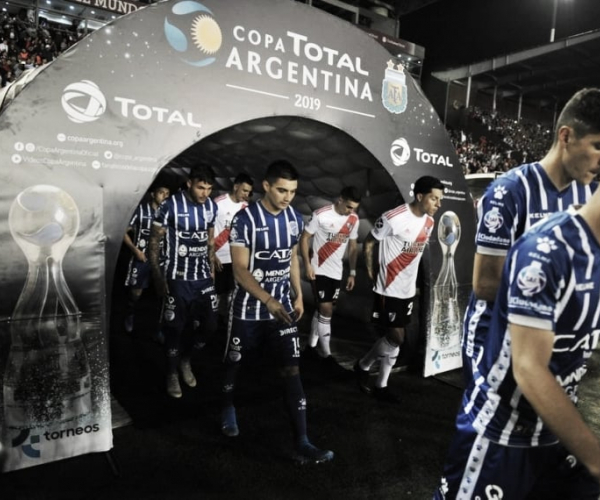 Las experiencias del “Tomba” en octavos de Copa
Argentina