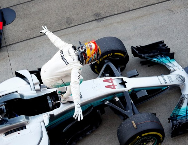 F1, Mercedes - Cowell annuncia rivoluzioni: "Aspettatevi novità!"