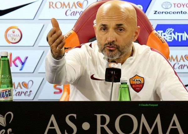 Roma, le parole di Spalletti: "Domani torna Strootman, e occhio a Totti-Dzeko"