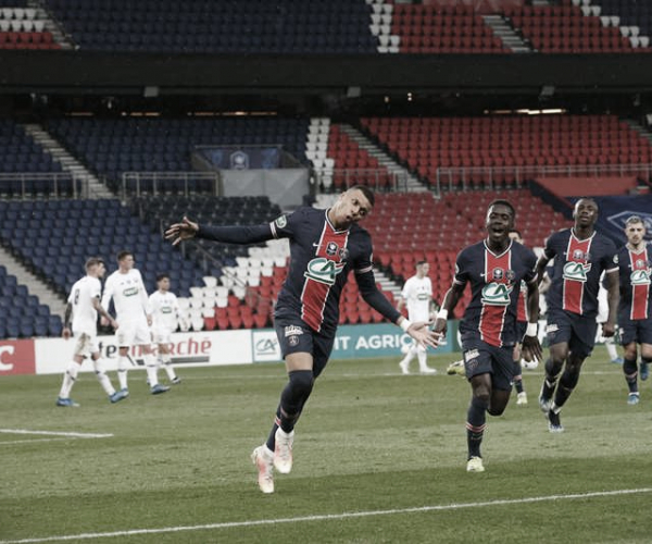 Mbappé marca duas vezes, PSG vence Lille com facilidade e avança às quartas da Copa da França
