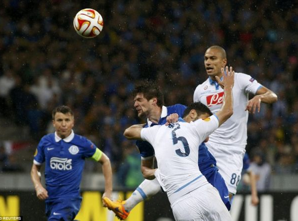 Seleznyov l'anti-Napoli. Dnipro in finale di Europa League. Le pagelle degli azzurri