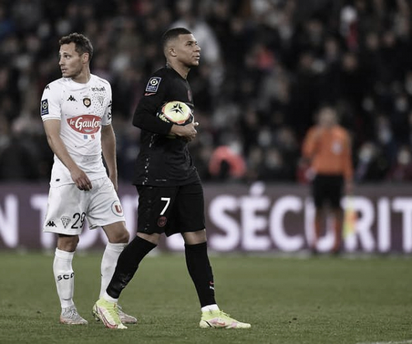 Gols e melhores momentos de Angers x Paris Saint-Germain (0-3)