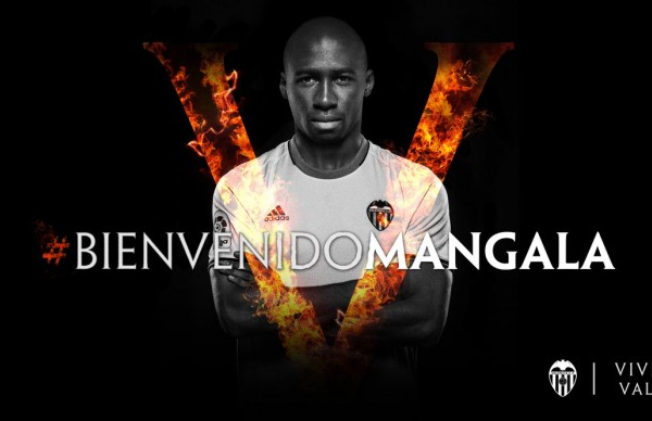 Valencia anuncia contratação do zagueiro Eliaquim Mangala para lugar de Mustafi