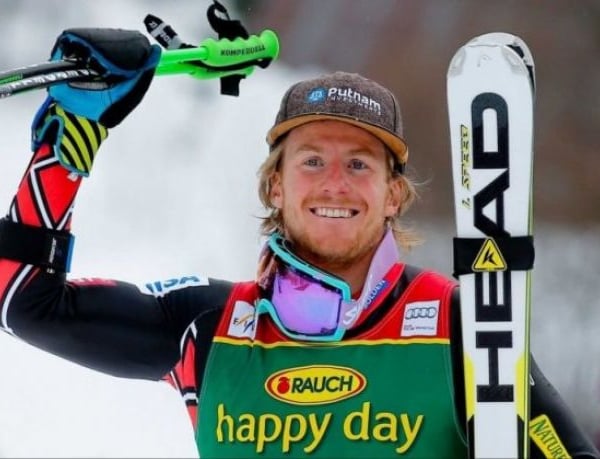 Ted Ligety sort du brouillard