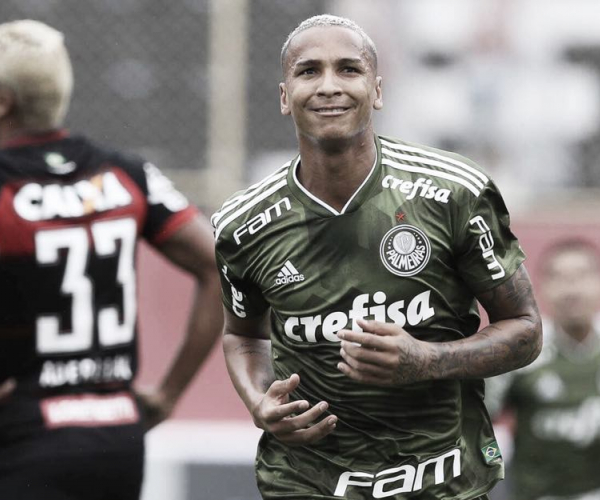 Para manter invencibilidade, campeão Palmeiras recebe rebaixado Vitória