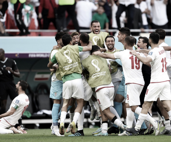 Irã marca dois nos acréscimos, supera País de Gales e se recupera na Copa do Mundo